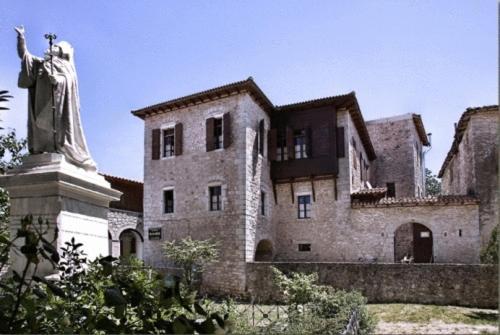 Guesthouse Kazakou ดีมิตซานา ภายนอก รูปภาพ